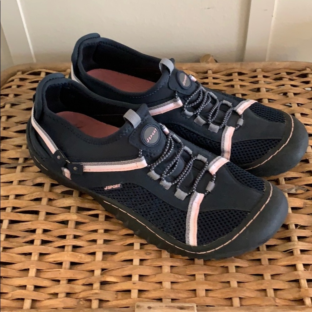 Jsport by Jambu women’s Tahoe Max slip on shoe